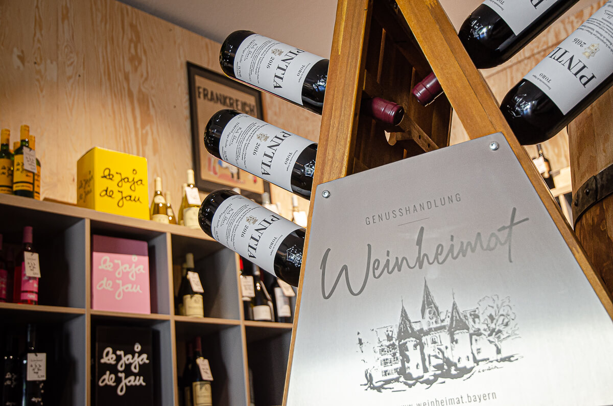 Weinheimat Weißenhorn: Der Wein- & Genusshandel in Weißenhorn! Weine, Feinkost, Geschenke & mehr aus einer Hand. Jetzt Weinvielfalt hochwertig genießen!